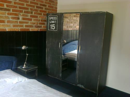 Imagen de la habitación del Hotel Chicago, CHOMUTOV. Foto 8