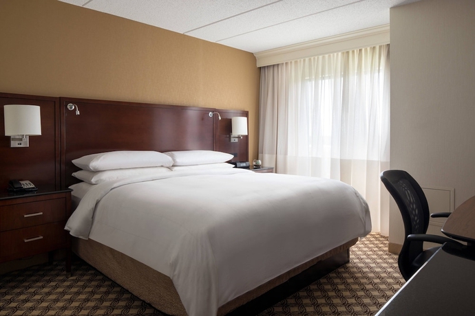 Imagen de la habitación del Hotel Chicago Marriott Naperville. Foto 6