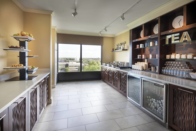 Imagen del bar/restaurante del Hotel Chicago Marriott Naperville. Foto 2