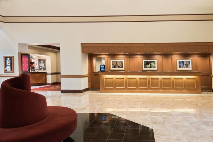 Imagen de los interiores del Hotel Chicago Marriott Northwest. Foto 19
