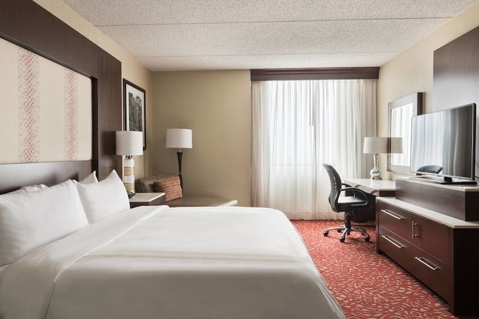 Imagen de la habitación del Hotel Chicago Marriott Northwest. Foto 14