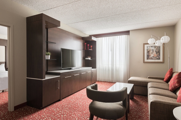 Imagen de la habitación del Hotel Chicago Marriott Northwest. Foto 16