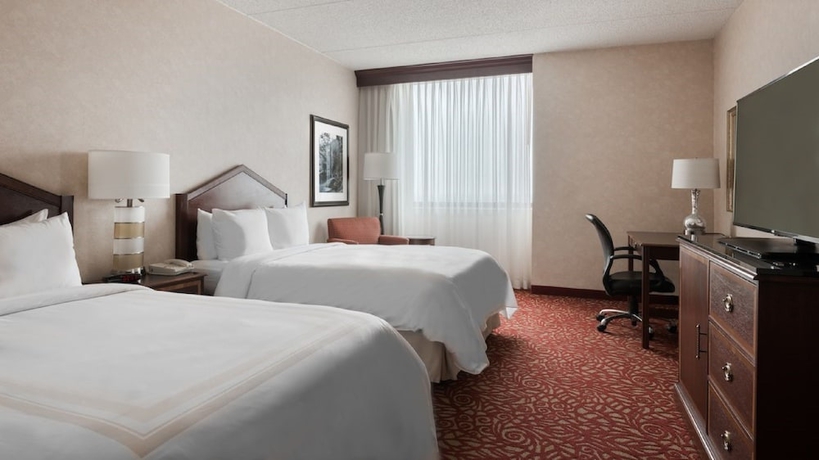 Imagen de la habitación del Hotel Chicago Marriott Northwest. Foto 18
