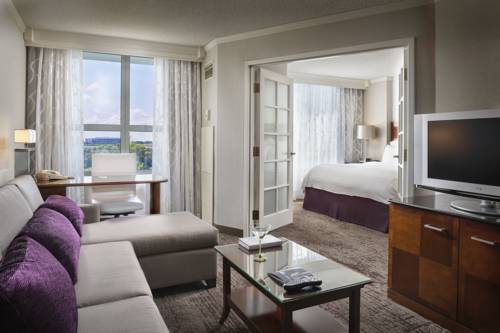 Imagen de la habitación del Hotel Chicago Marriott Suites Deerfield. Foto 3