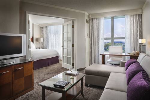 Imagen de la habitación del Hotel Chicago Marriott Suites Deerfield. Foto 8