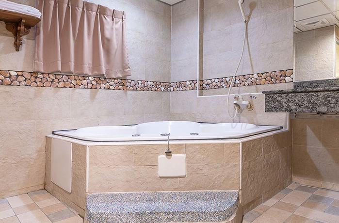 Imagen de la habitación del Hotel Chicago Motel. Foto 4