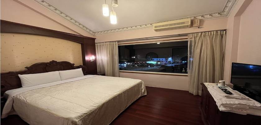 Imagen de la habitación del Hotel Chicago Motel. Foto 15