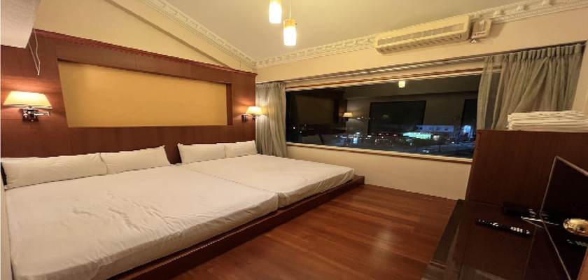 Imagen de la habitación del Hotel Chicago Motel. Foto 20