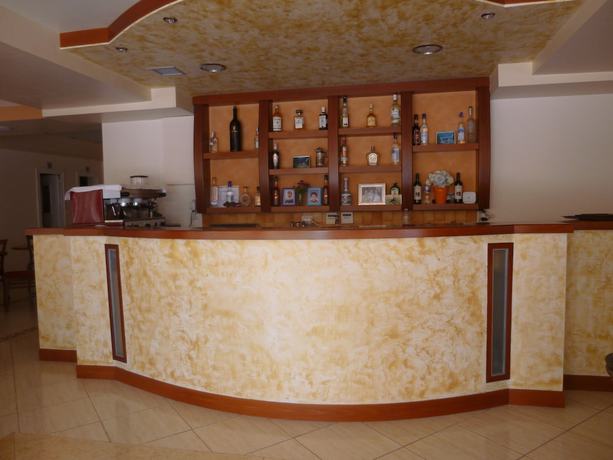 Imagen de los interiores del Hotel Chicago, Sarande. Foto 20