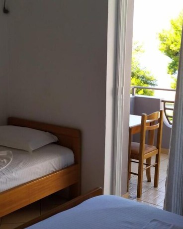 Imagen de la habitación del Hotel Chicago, Sarande. Foto 15