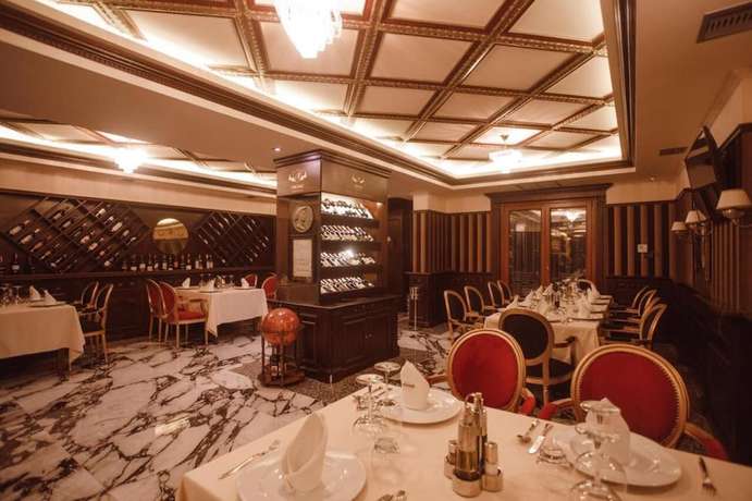 Imagen del bar/restaurante del Hotel Chicago, Shkoder. Foto 2