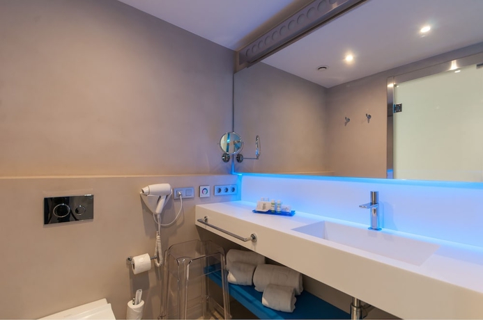 Imagen de la habitación del Hotel Chicandbasic Reding. Foto 9