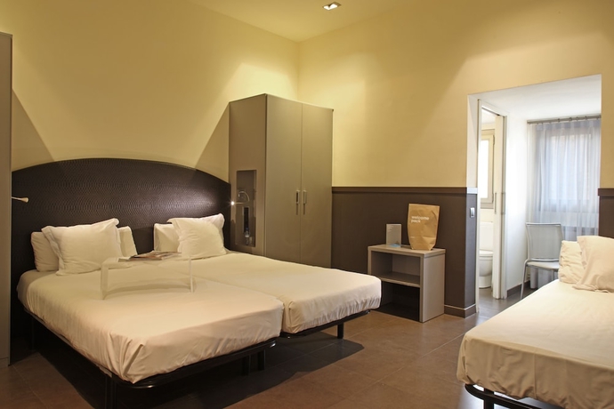 Imagen de la habitación del Hotel Chicandbasic Zoo. Foto 10