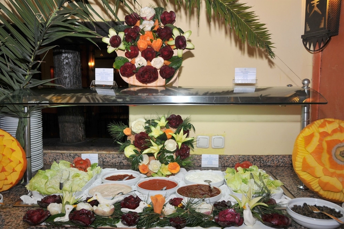 Imagen del bar/restaurante del Hotel Chich Khan. Foto 5