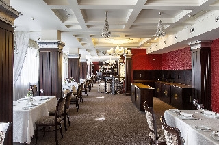 Imagen del bar/restaurante del Hotel Chichikov. Foto 6