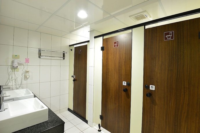 Imagen de la habitación del Hotel Chientan Youth. Foto 16