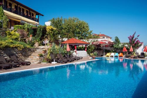 Imagen general del Hotel Chiflika Family. Foto 12