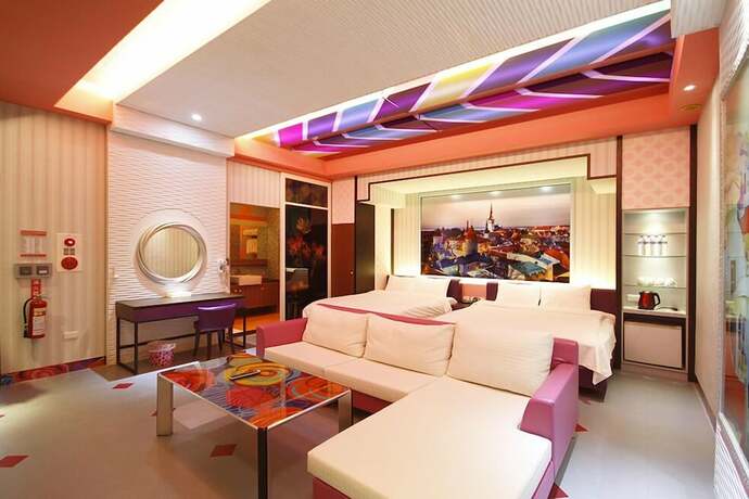 Imagen de la habitación del Hotel Chihpan City. Foto 18