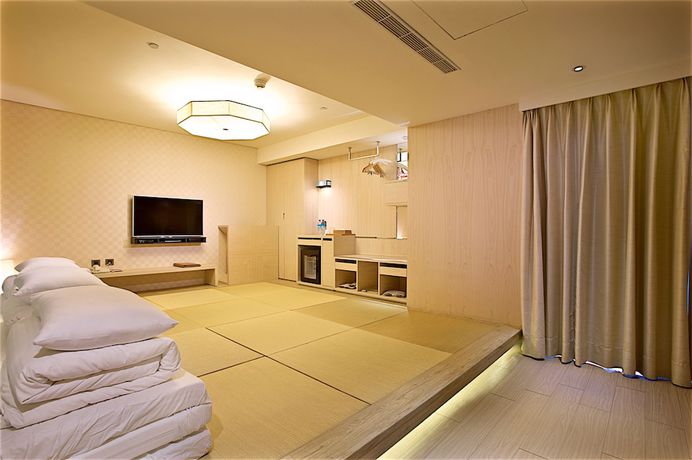 Imagen de la habitación del Hotel Chihpen Century. Foto 4