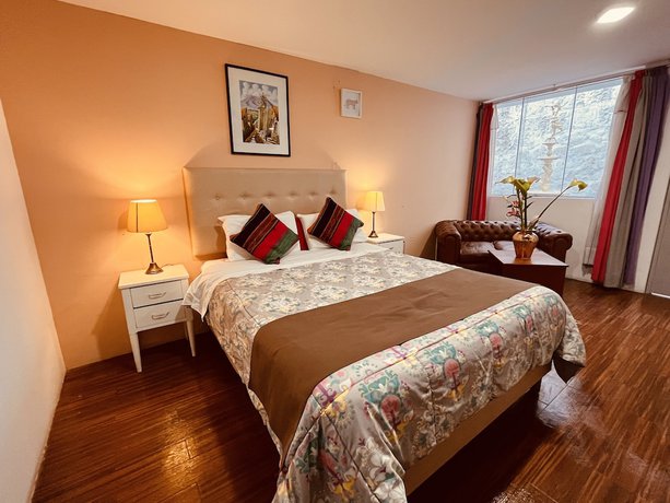 Imagen de la habitación del Hotel Chikanes. Foto 3
