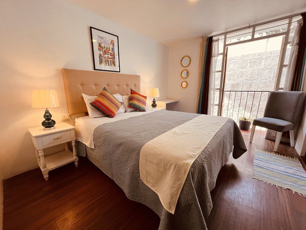 Imagen de la habitación del Hotel Chikanes. Foto 10