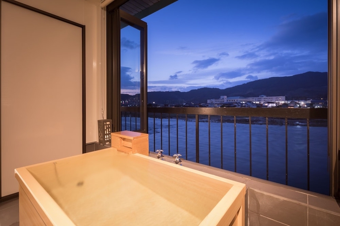 Imagen de la habitación del Hotel Chikugogawa Onsen Kiyonoya. Foto 11