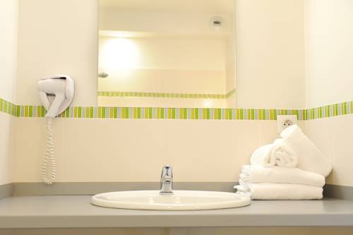 Imagen de la habitación del Hotel Chilhar. Foto 8