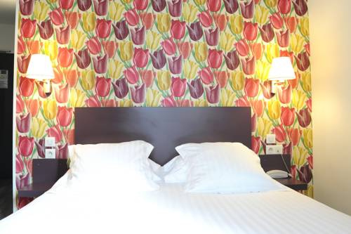 Imagen de la habitación del Hotel Chilhar. Foto 11