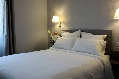 Imagen de la habitación del Hotel Chilhar. Foto 14