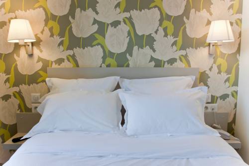 Imagen de la habitación del Hotel Chilhar. Foto 15