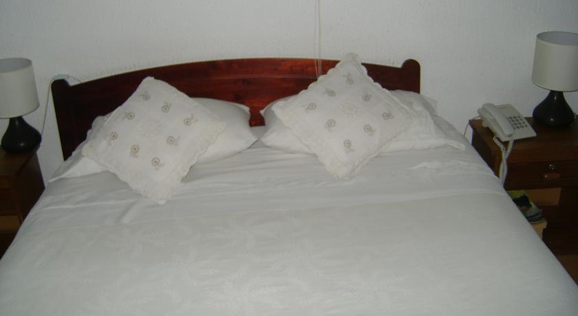 Imagen de la habitación del Hotel Chilhotel. Foto 7