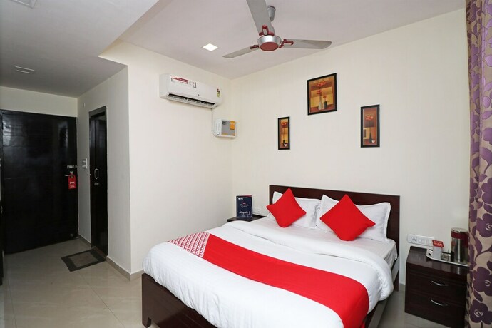 Imagen de la habitación del Hotel Chill Suites. Foto 12
