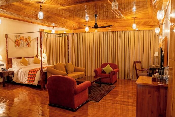 Imagen de la habitación del Hotel Chillaru Resort. Foto 16