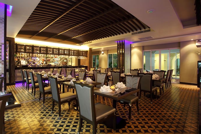 Imagen del bar/restaurante del Hotel Chillax Resort. Foto 5