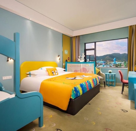 Imagen de la habitación del Hotel Chimelong Penguin. Foto 9