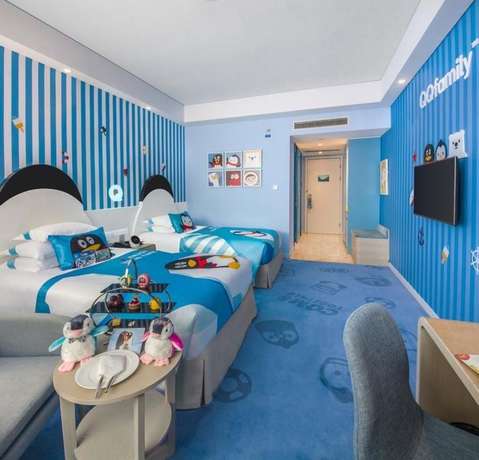 Imagen de la habitación del Hotel Chimelong Penguin. Foto 12