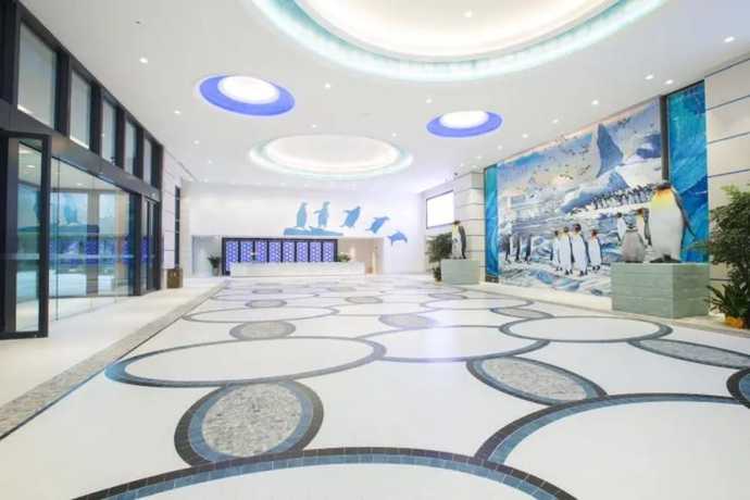 Imagen de los interiores del Hotel Chimelong Penguin. Foto 19