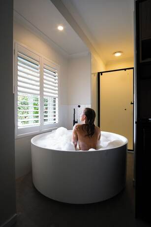 Imagen de la habitación del Hotel Chimes Spa Retreat. Foto 22