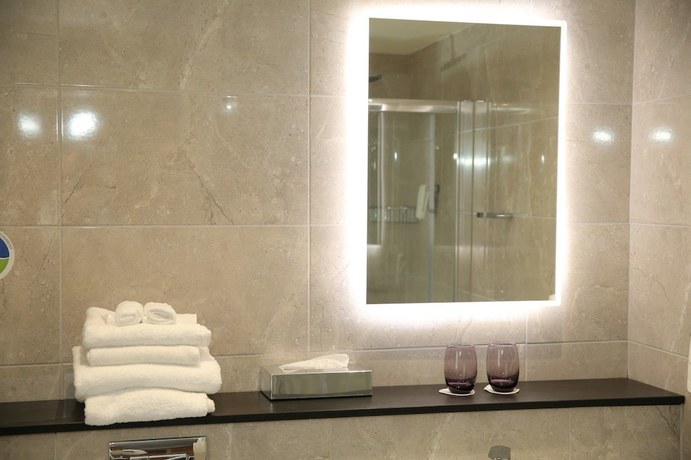 Imagen de la habitación del Hotel Chimney Corner. Foto 13