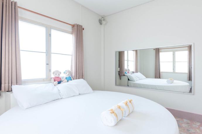 Imagen de la habitación del Hotel Chimphli. Foto 9