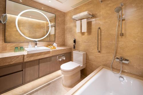 Imagen de la habitación del Hotel China Dragon. Foto 5