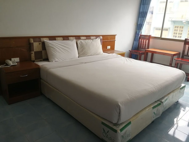 Imagen de la habitación del Hotel China Garden. Foto 4