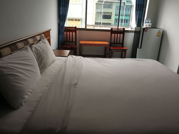 Imagen de la habitación del Hotel China Garden. Foto 5