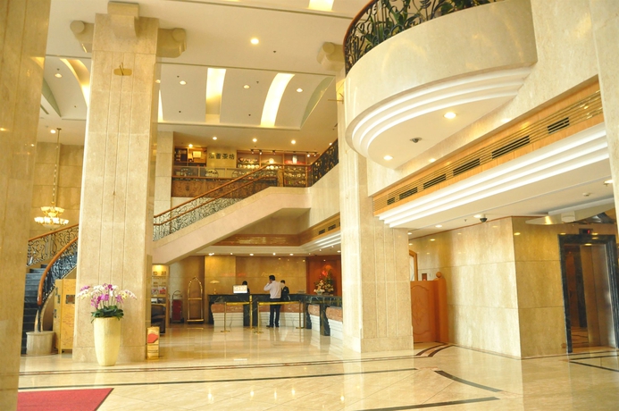 Imagen de los interiores del Hotel China Mayors Plaza. Foto 13