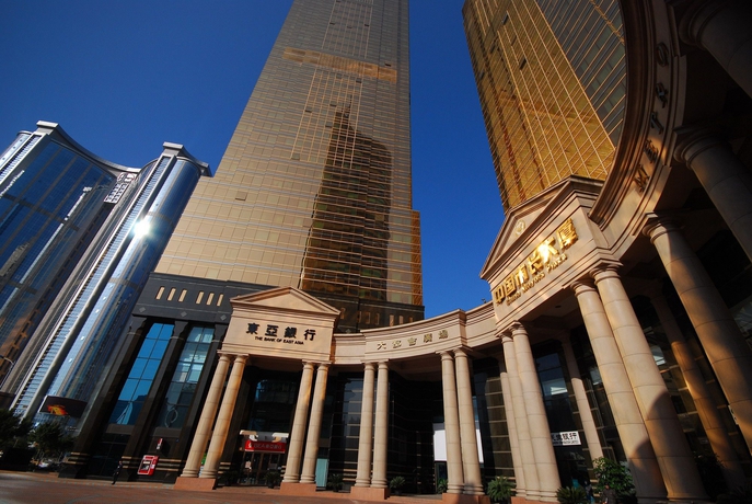 Imagen de los exteriores del Hotel China Mayors Plaza. Foto 10