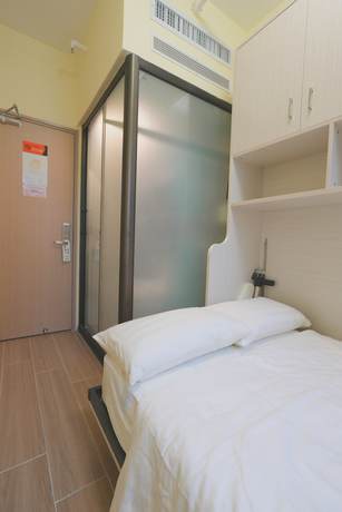 Imagen de la habitación del Hotel China Rich. Foto 9