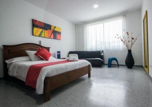 Imagen de la habitación del Hotel Chinauta Real. Foto 8