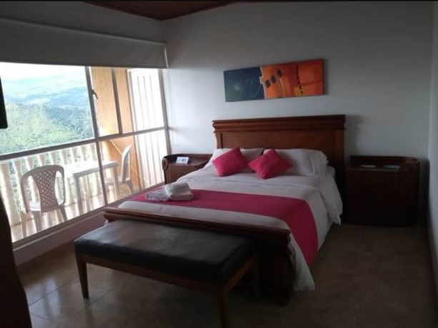 Imagen de la habitación del Hotel Chinauta Real. Foto 12