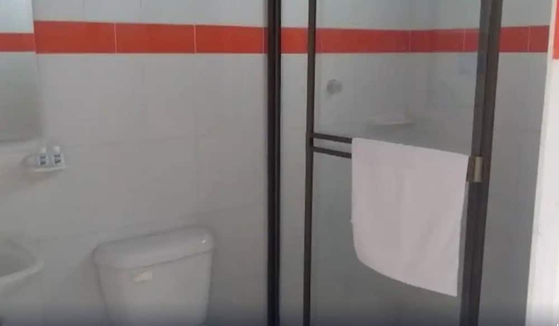 Imagen de la habitación del Hotel Chinauta Real. Foto 19