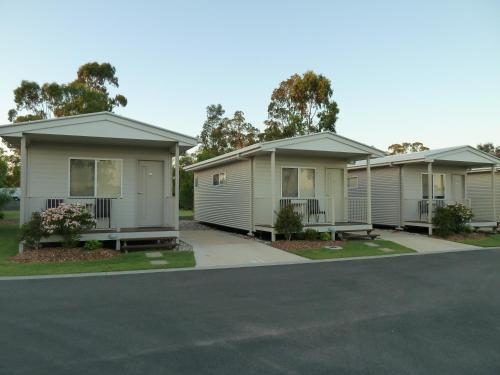 Imagen de la habitación del Hotel Chinchilla Tourist Park. Foto 6